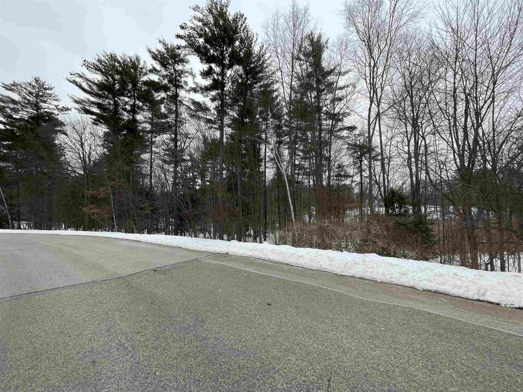 59 Hickory Road Hampstead NH 03841