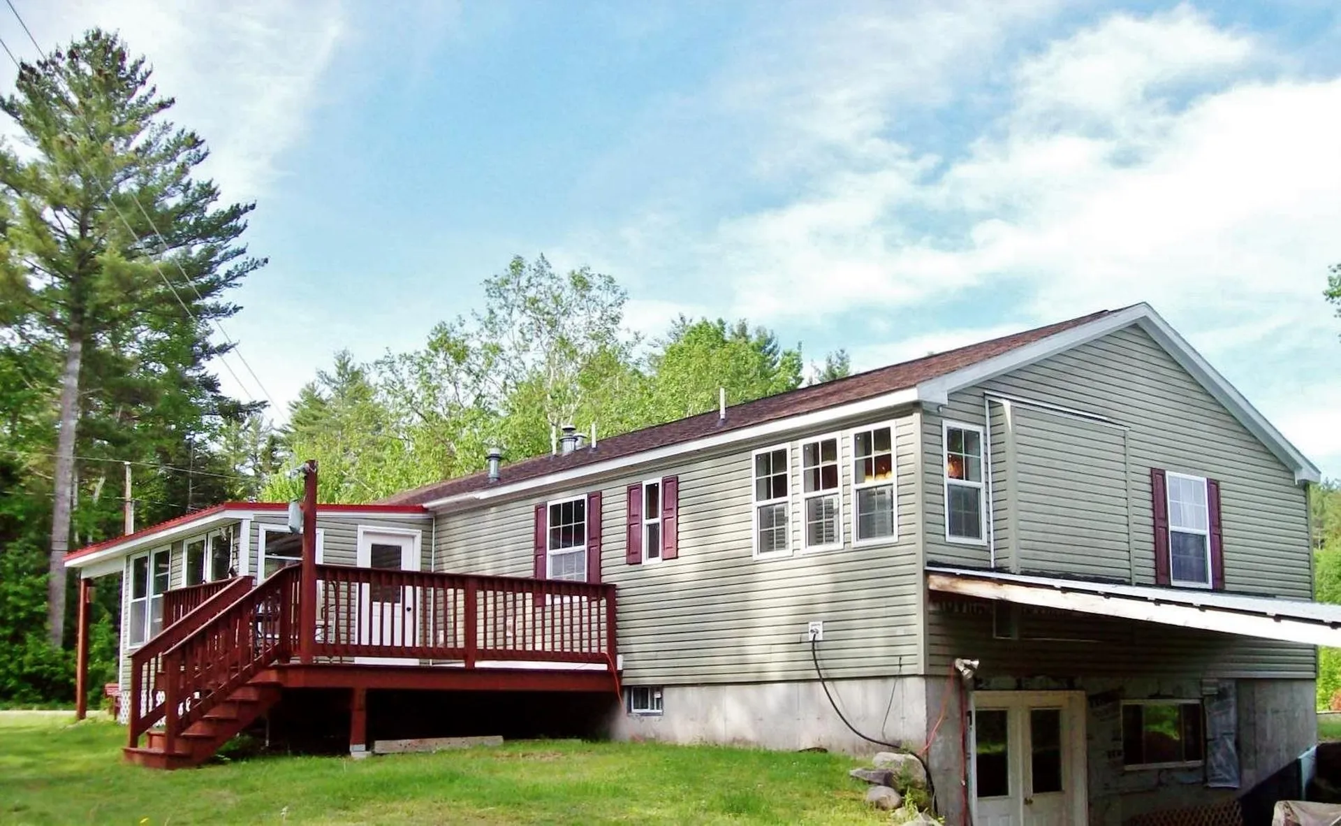 88 Lang Road Milan NH 03588