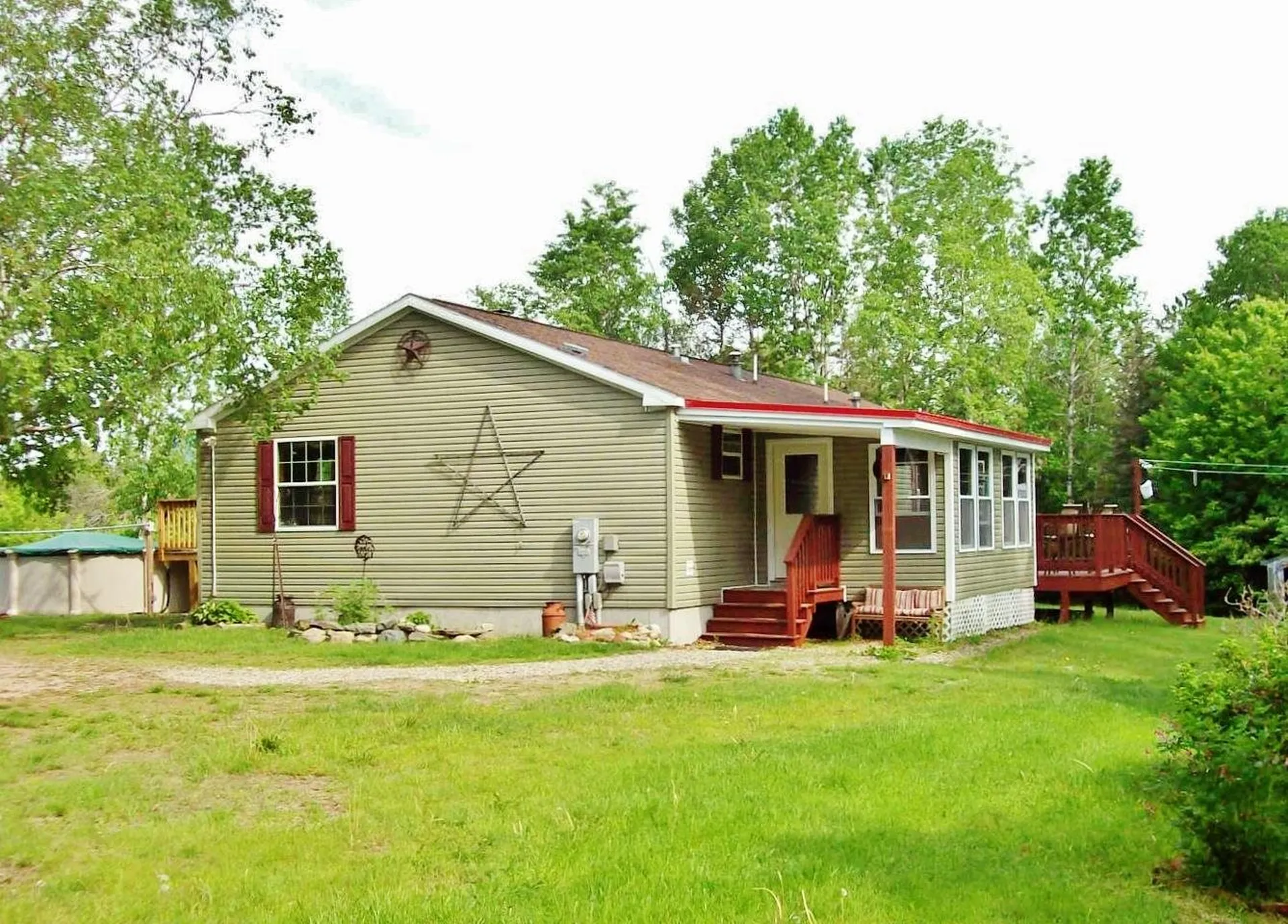 88 Lang Road Milan NH 03588