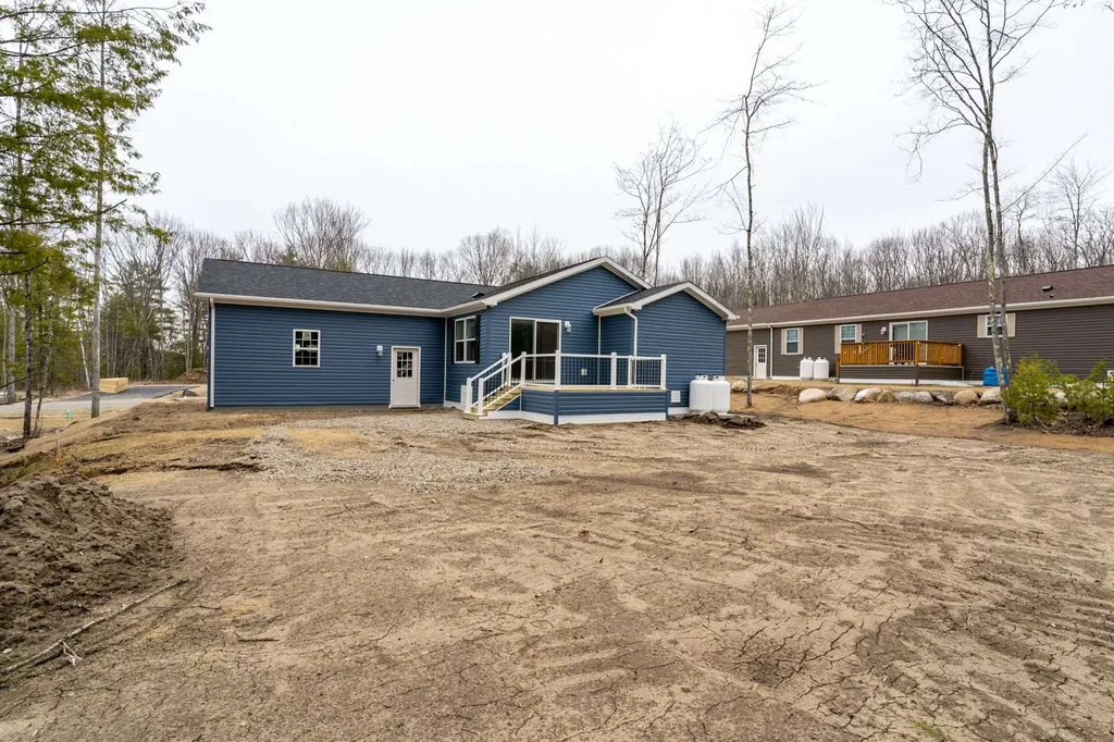 54 Big Bear Road Rochester NH 03868
