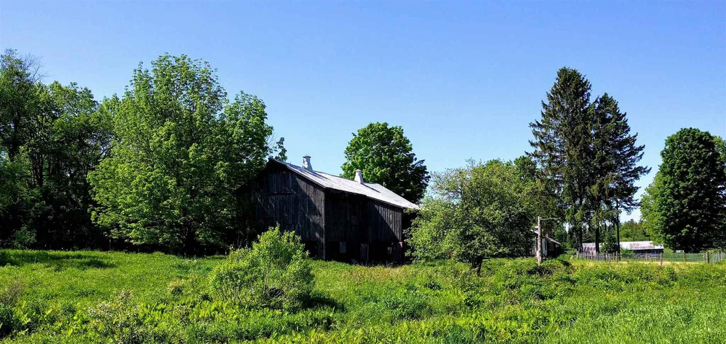 3330 Middle Road Franklin VT 05457