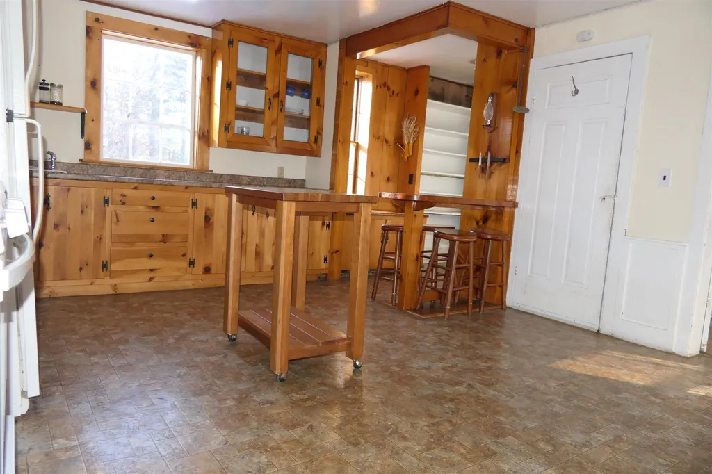 3330 Middle Road Franklin VT 05457