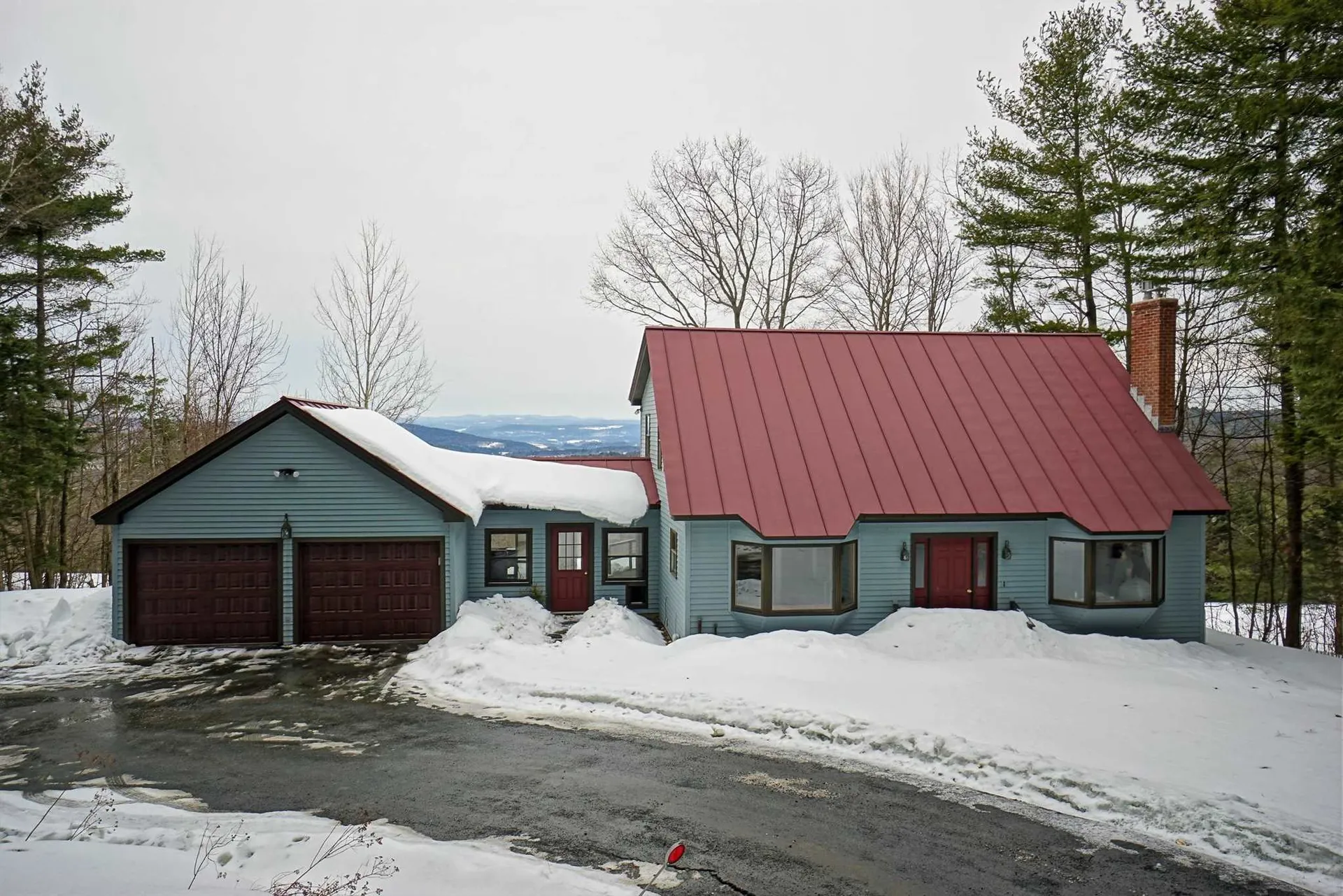 14 Dorset Lane Lebanon NH 03766