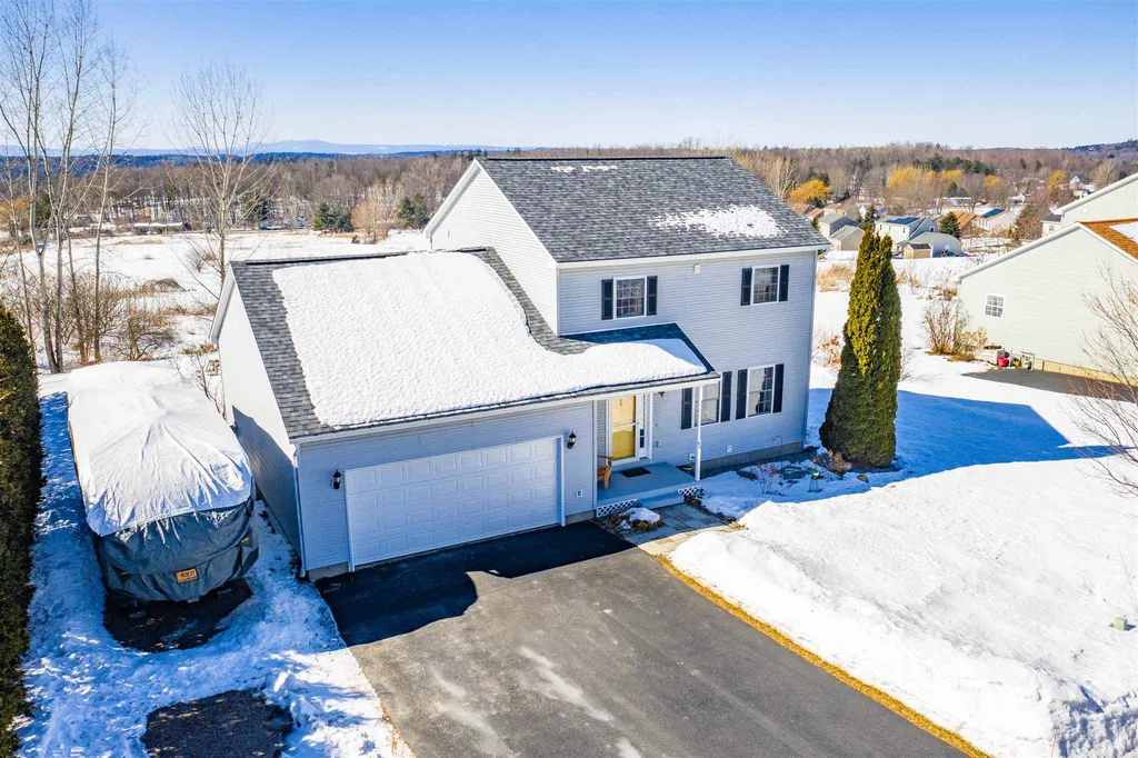65 Hunting Ridge Lane Milton VT 05468