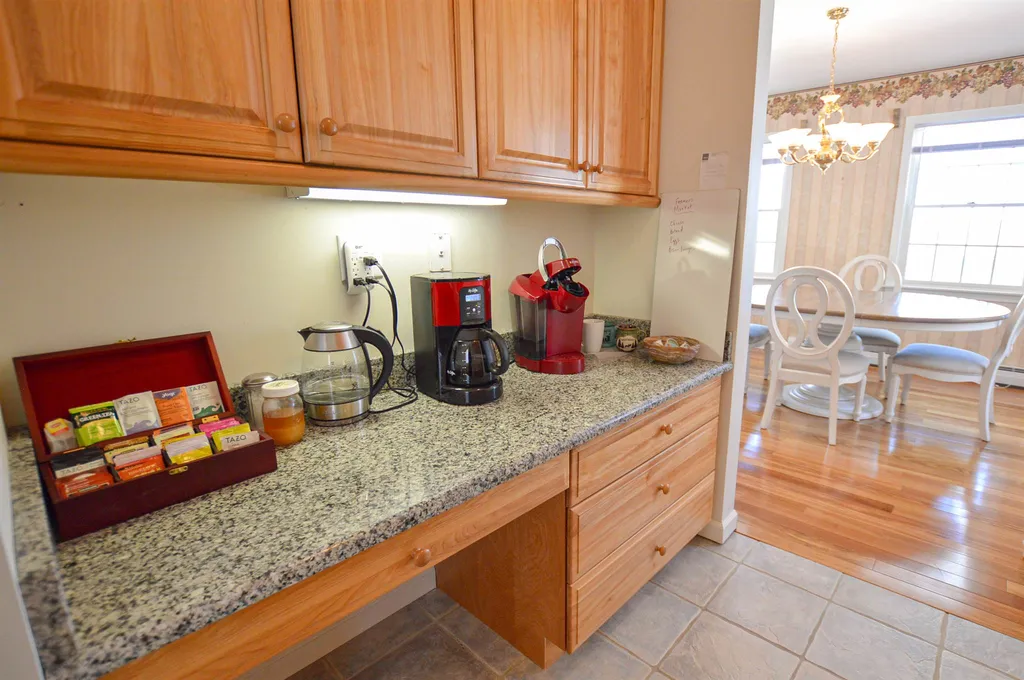 91 Prospect Ridge Clarendon VT 05759