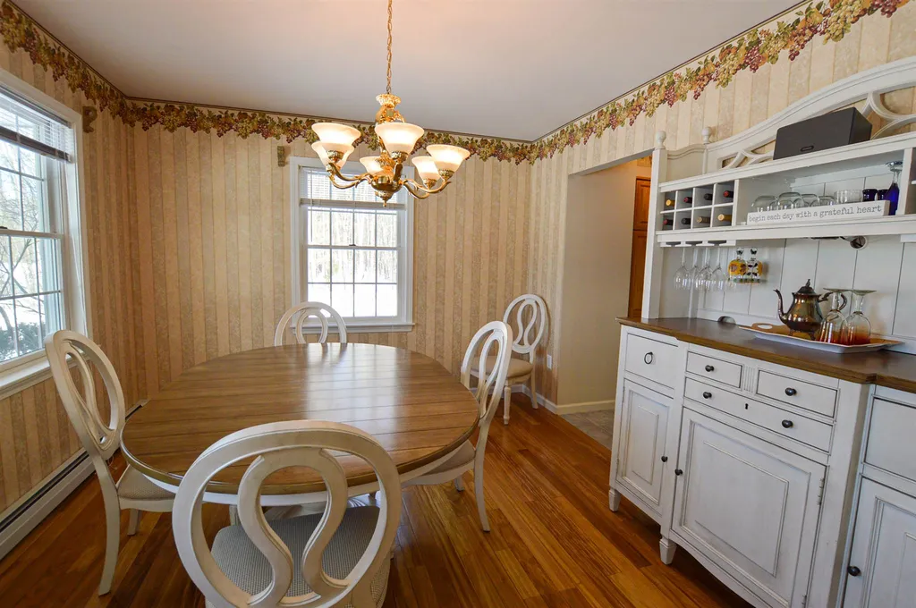 91 Prospect Ridge Clarendon VT 05759