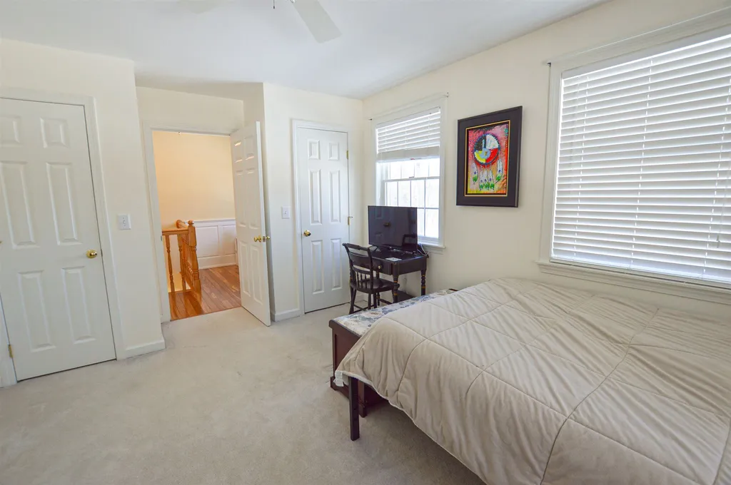 91 Prospect Ridge Clarendon VT 05759