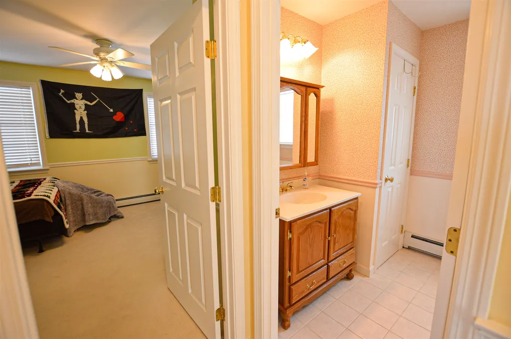 91 Prospect Ridge Clarendon VT 05759