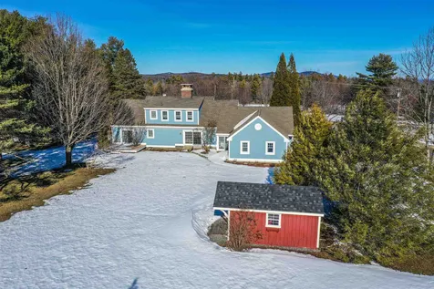 10 Old Village Road New London NH 03257