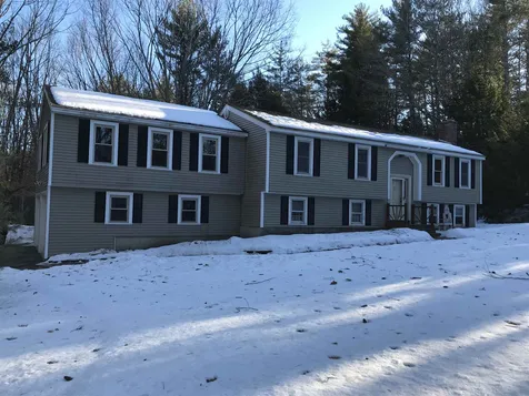 5 Jennifer Lane Raymond NH 03077
