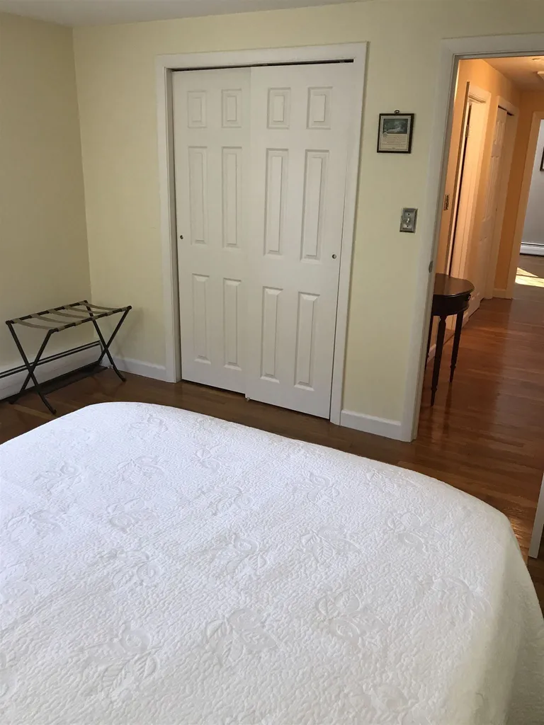 14 Westwood Circle Dover NH 03820