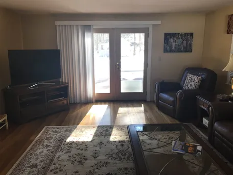 14 Westwood Circle Dover NH 03820
