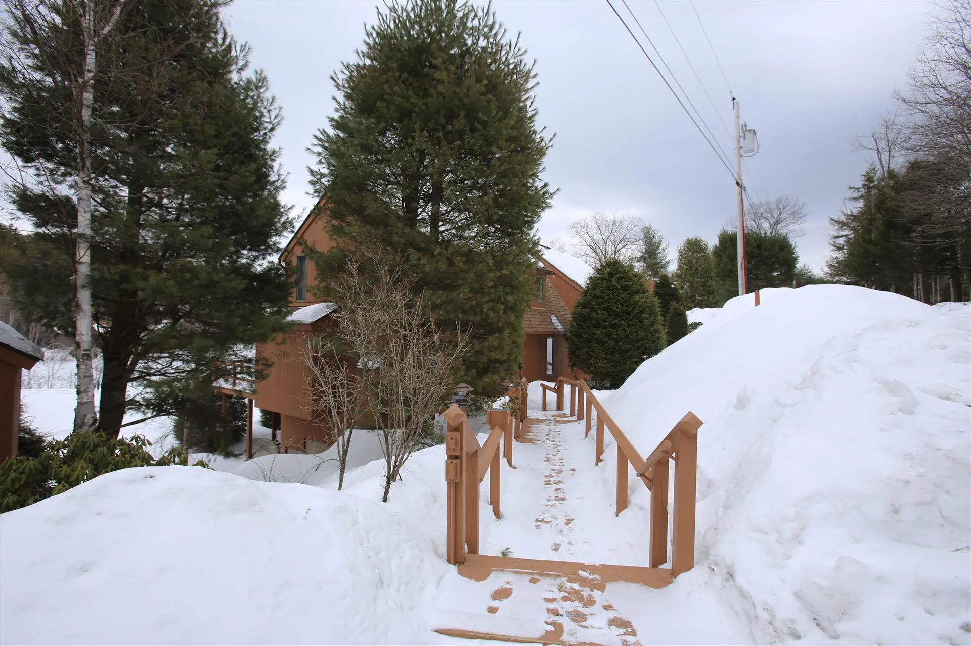 816 Covered Bridge Lane Grantham NH 03753