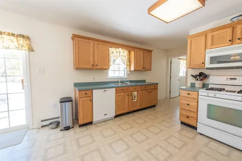41 Borough Road Hill NH 03243