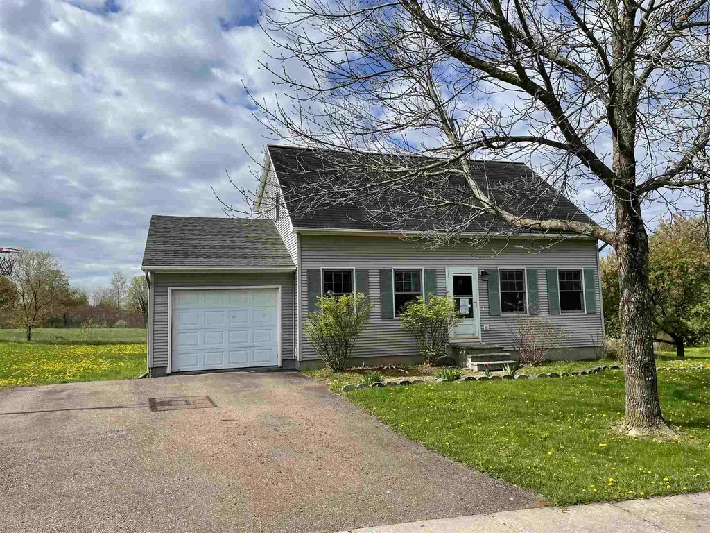 15 Fox Run Lane Milton VT 05468