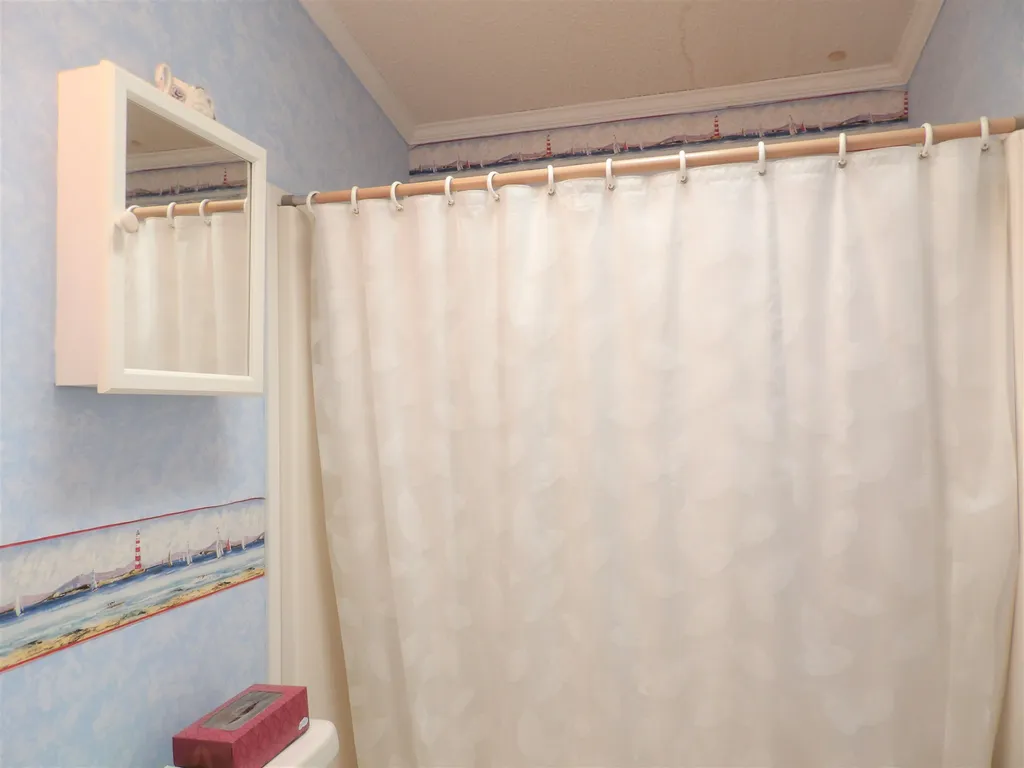 75 Dudley Circle Laconia NH 03246