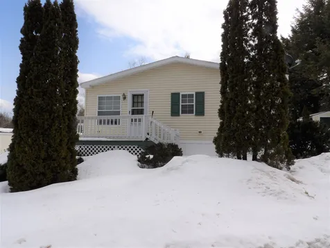 75 Dudley Circle Laconia NH 03246