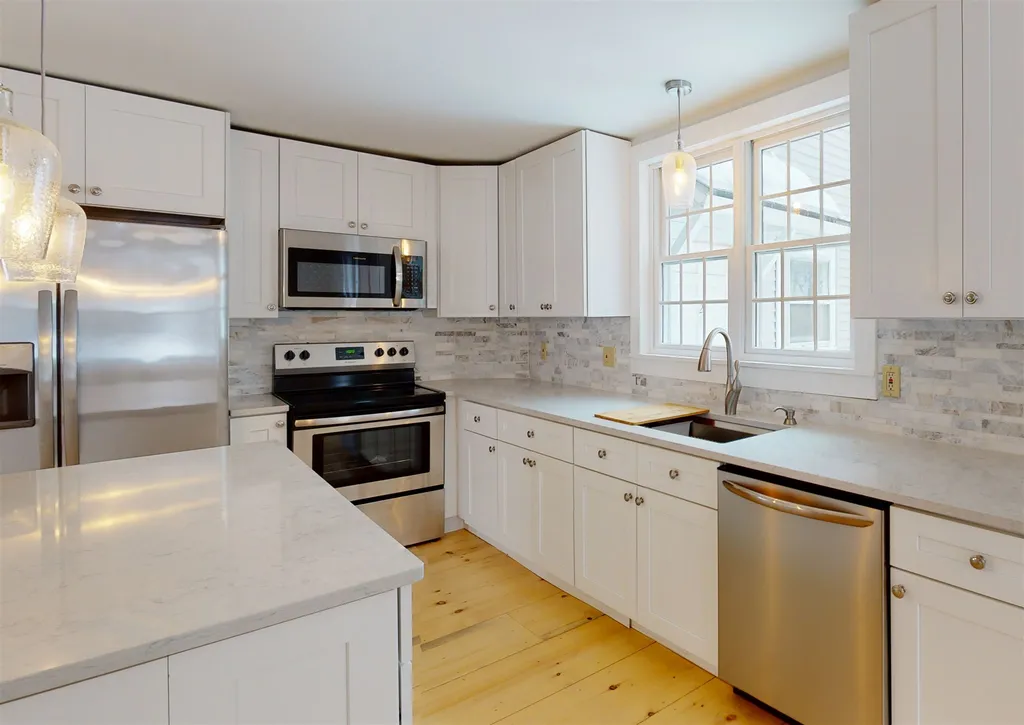 144 Halladay Road Middlebury VT 05753