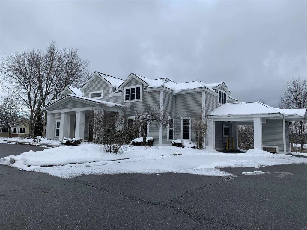 5068 Shelburne Road Shelburne VT 05482