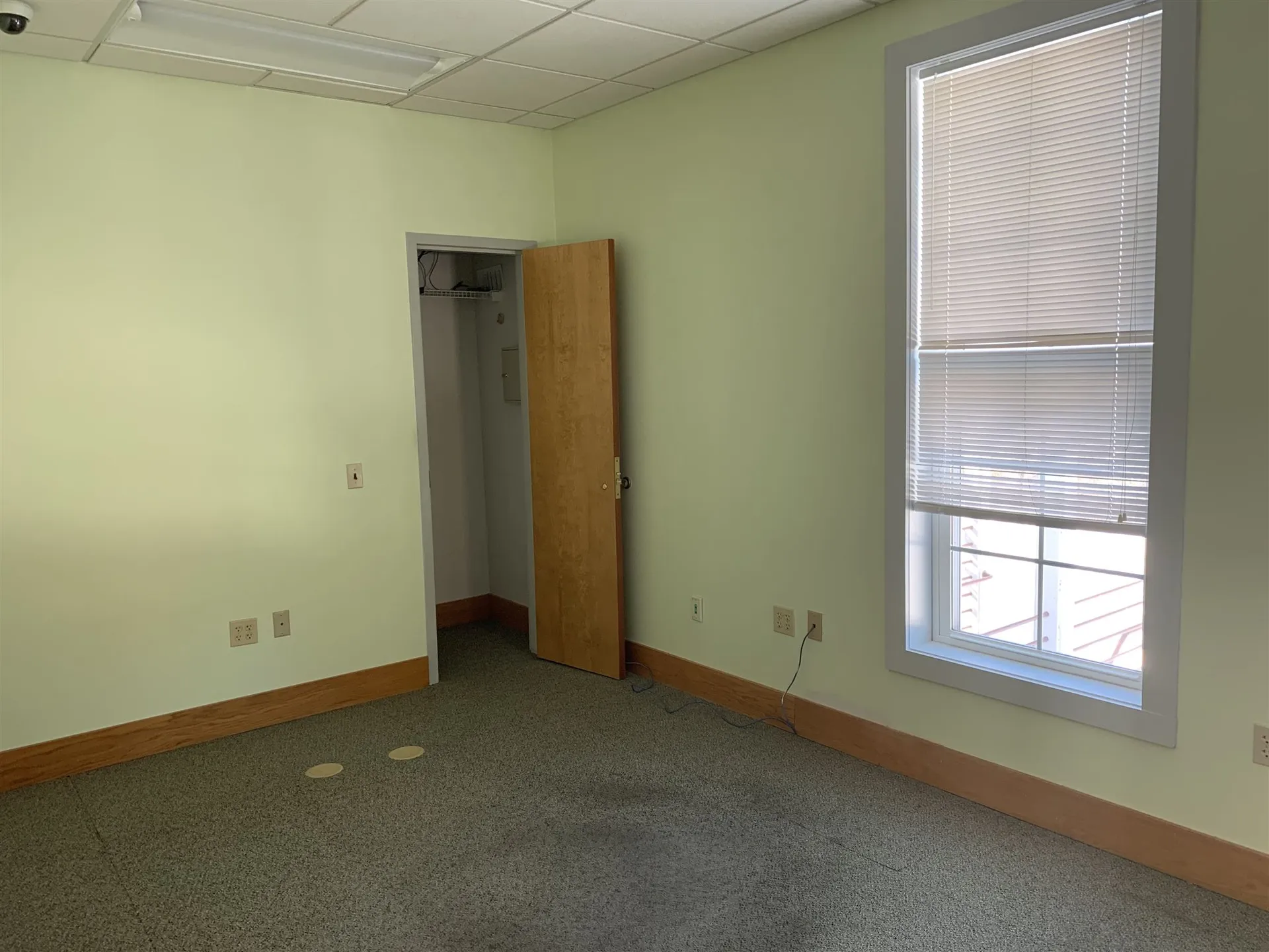 5068 Shelburne Road Shelburne VT 05482