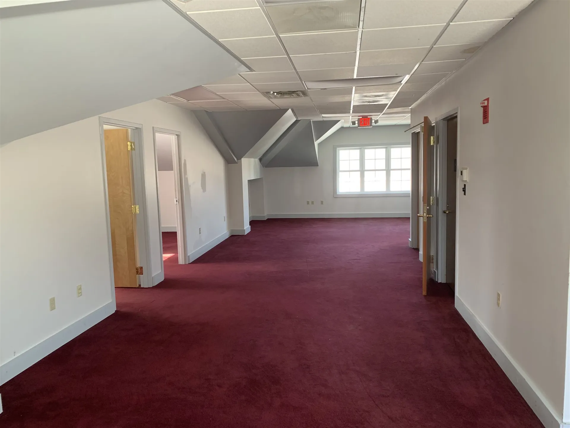 5068 Shelburne Road Shelburne VT 05482