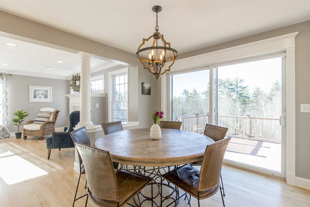90 Beech Hill Road Exeter NH 03833