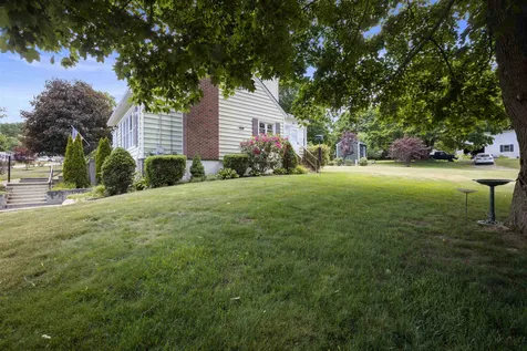 3 Turgeons Lane Somersworth NH 03878