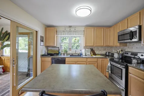 3 Turgeons Lane Somersworth NH 03878