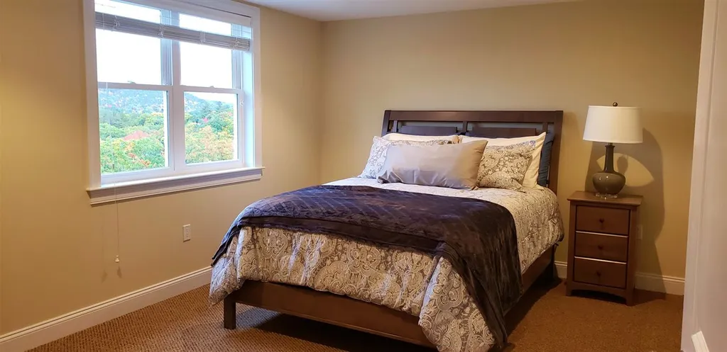 86 Sagamore Road Gilford NH 03249