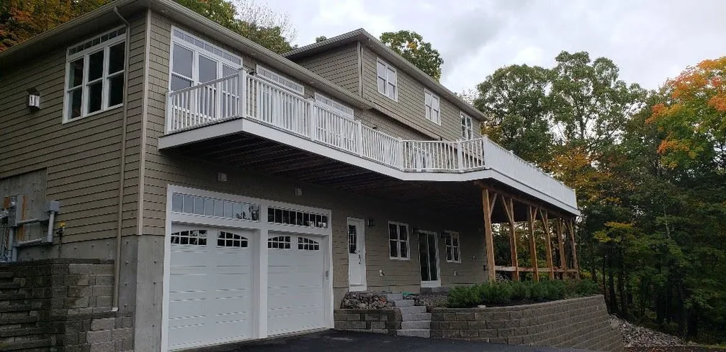 86 Sagamore Road Gilford NH 03249