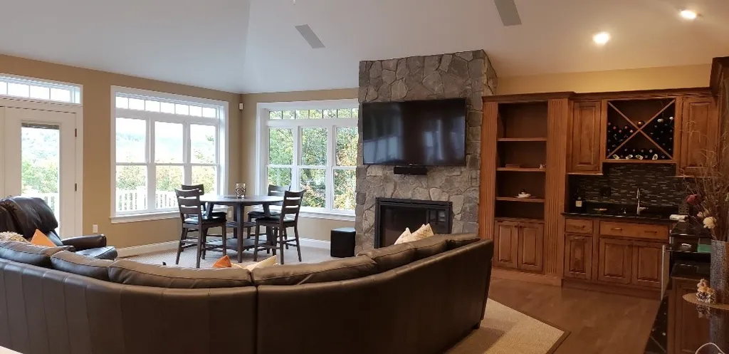 86 Sagamore Road Gilford NH 03249