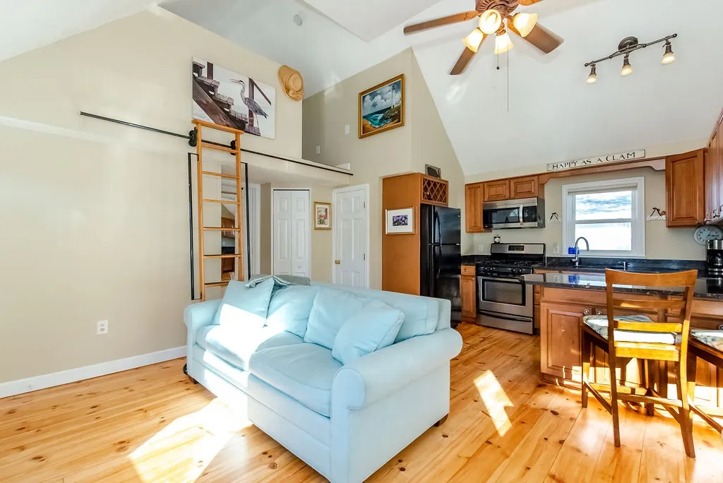 11 Acadia Avenue Hampton NH 03842