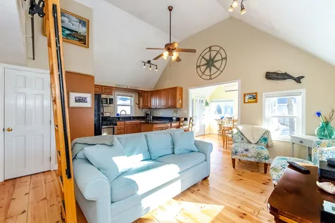 11 Acadia Avenue Hampton NH 03842
