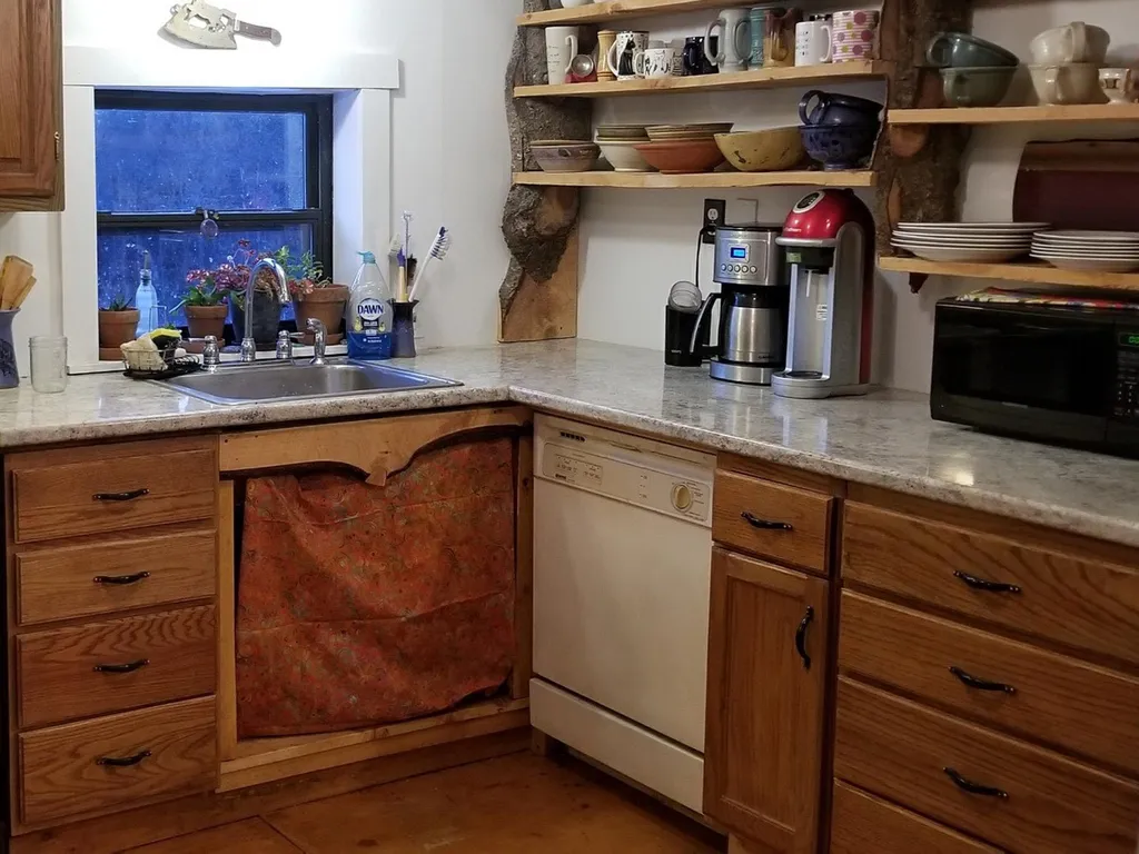1444 Airport Road Fayston VT 05660