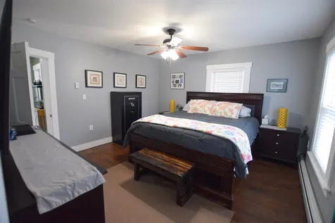 179 Pine Street Laconia NH 03246