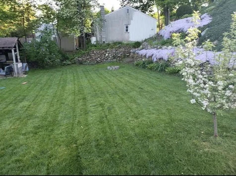 179 Pine Street Laconia NH 03246