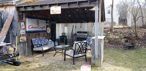179 Pine Street Laconia NH 03246