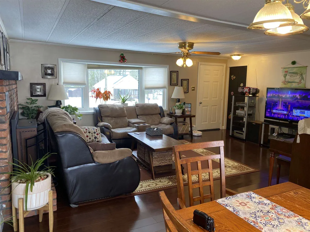 12 Nancy Drive Belmont NH 03220