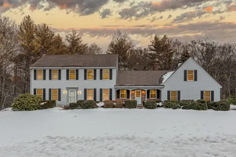 11 Emery Drive Atkinson NH 03811