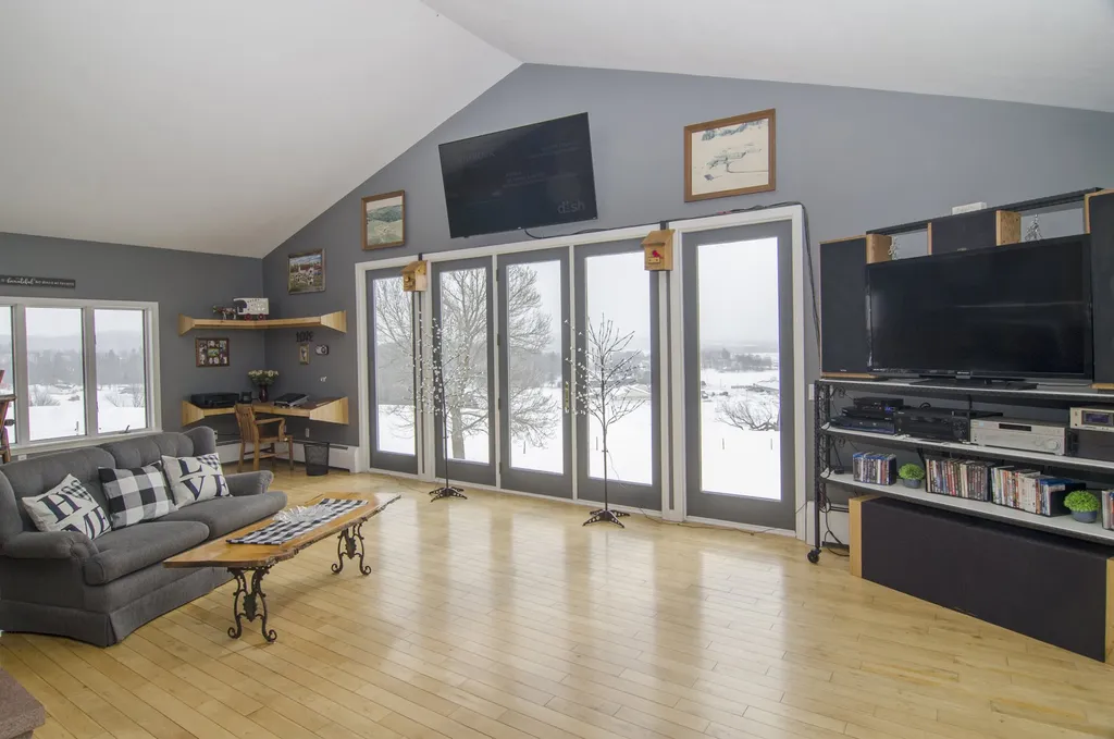1033 Palin Farm Road Derby VT 05829