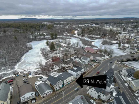 129 North Main Street Rochester NH 03867