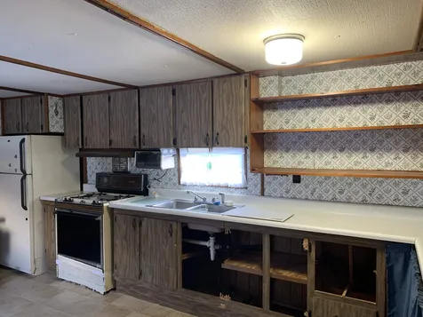 37 Pineland Park Road Milton NH 03851