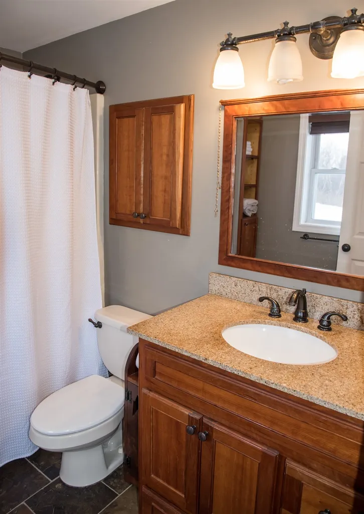 20 Ridge Road Tilton NH 03276