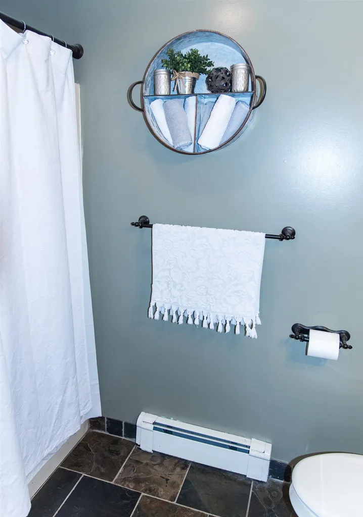 20 Ridge Road Tilton NH 03276