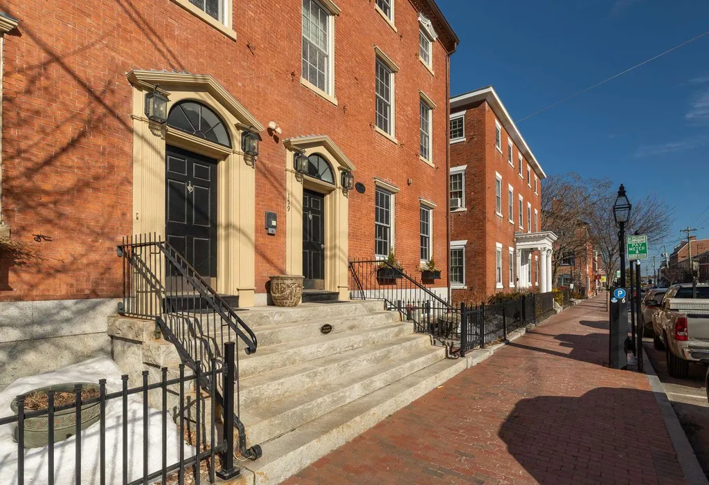 159 State Street Portsmouth NH 03801