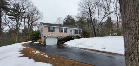 60 Old County Road Plaistow NH 03865