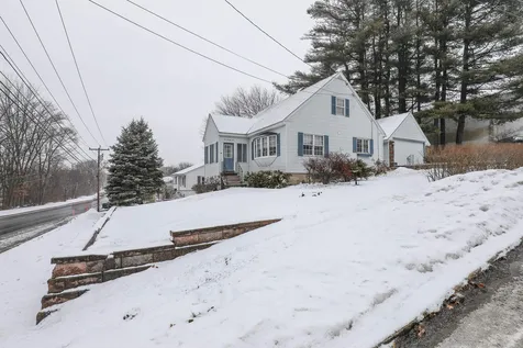276 Rimmon Street Manchester NH 03102