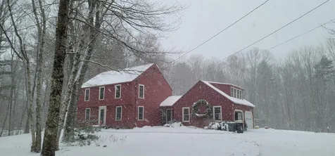 76 North Road Kingston NH 03848