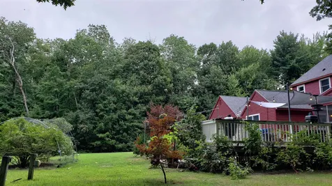 76 North Road Kingston NH 03848