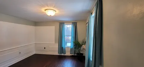 76 North Road Kingston NH 03848